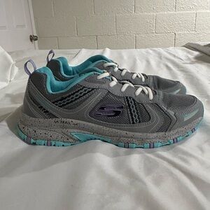Skechers Trail women’s size 8.5 gray no tie shoes